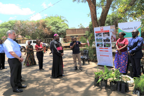 La Conferencia Episcopal de Malawi lanza una versión traducida de la Laudato si' 