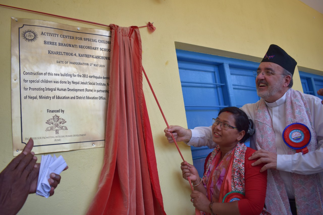 Nepal, inauguration of the "Center for the Rehabilitation of Disabled Children"