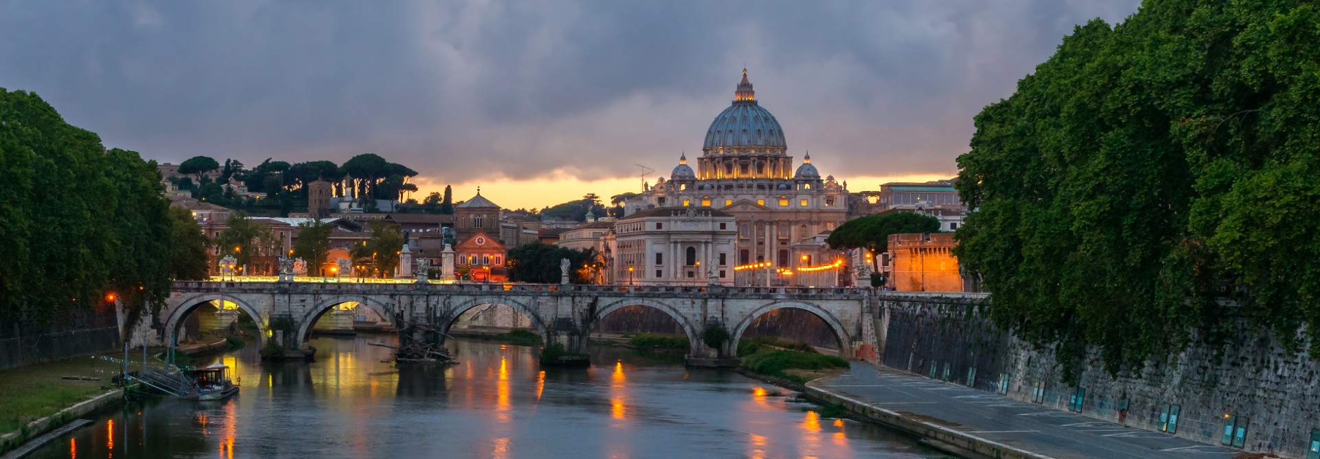 SantAngelo_bridge_dusk_Rome_Italy1.jpg