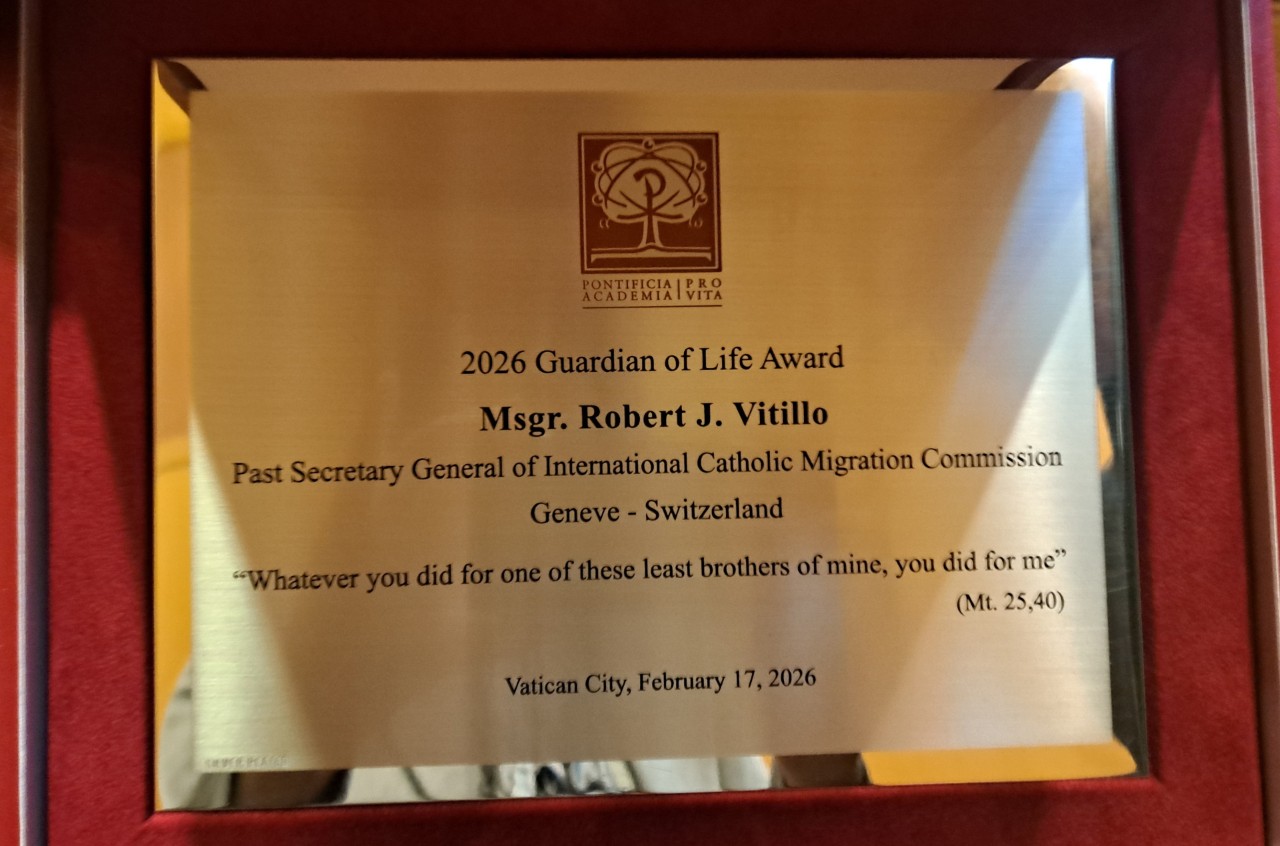 Salute come diritto universale: <br>all’Assemblea PAV il premio a Monsignor Vitillo