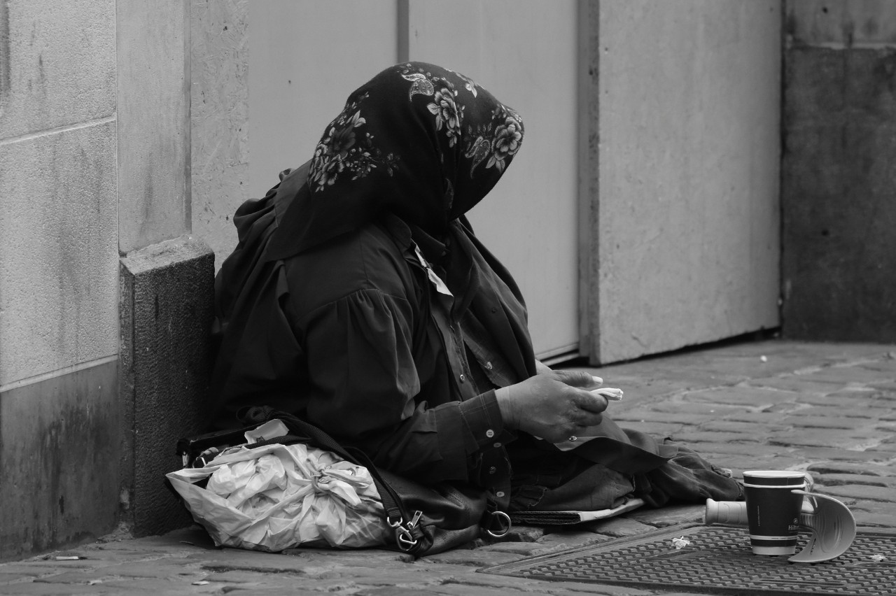 L’opzione preferenziale per i poveri  e la virtù della carità